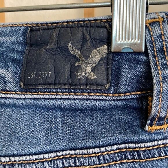 American Eagle Hi Rise Shortie Super Stretch Short - Picture 3 of 8